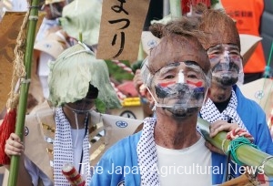 Festival showing gratitude for water held in Kagawa in western Japan